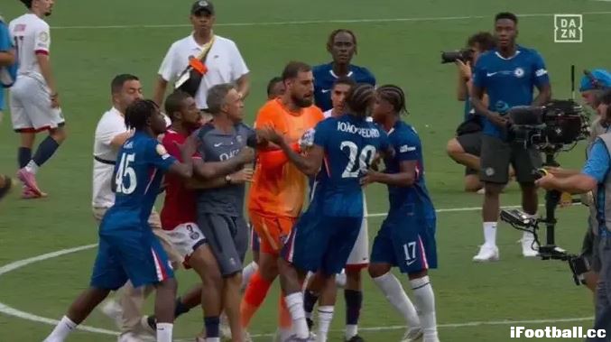 巴黎0-3惨败切尔西！恩里克含泪受访：我们不是失败者！