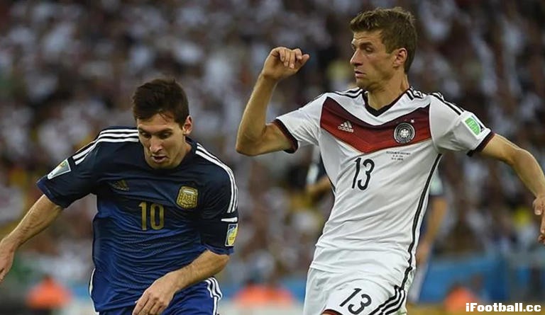 穆勒加盟温哥华首秀即破门，隔空喊话梅西：我还会盯上你的！